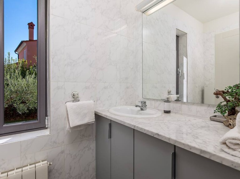 RM Grande Villa – Left Wing