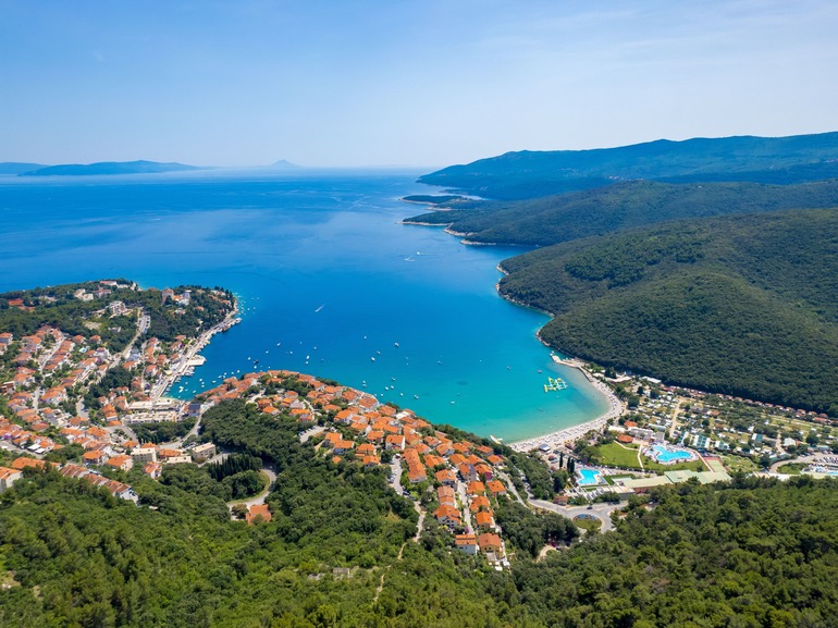 Majestic Coastal Retreat - Villa Mayan